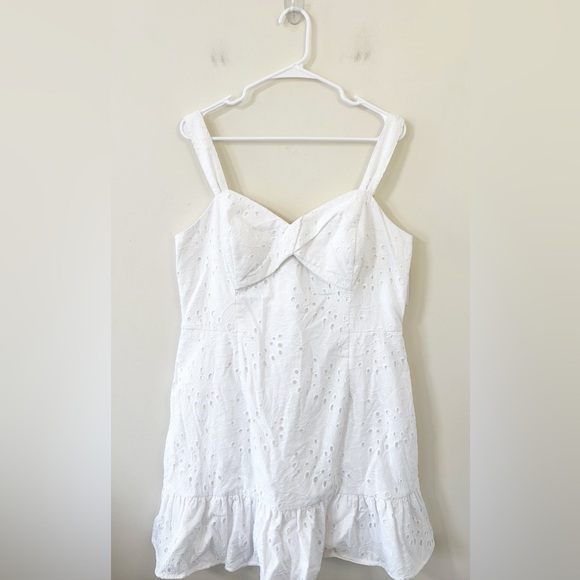 New Lilly Pulitzer Rocko Eyelet Romper Resort White Tropical Leaf Eyelet Size 14 - Picture 3 of 12